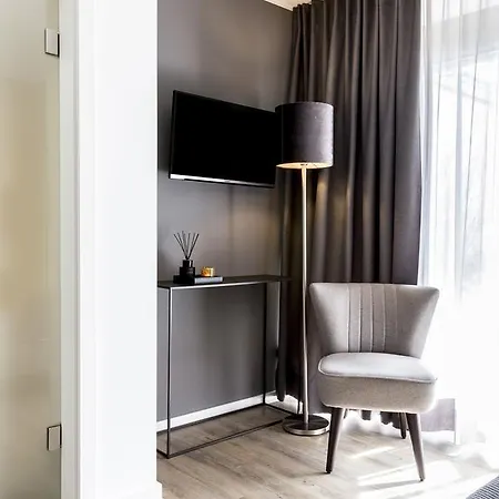 Hotel Stappen 3*