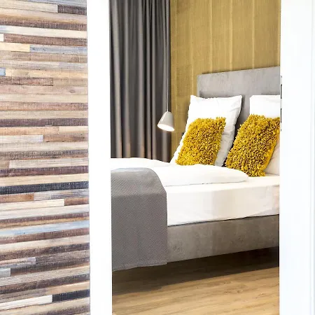 Stappen 3* Korschenbroich